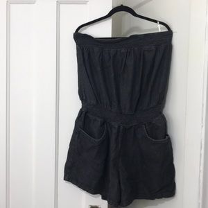 Dark gray shorts jumpsuit with pockets size 3X